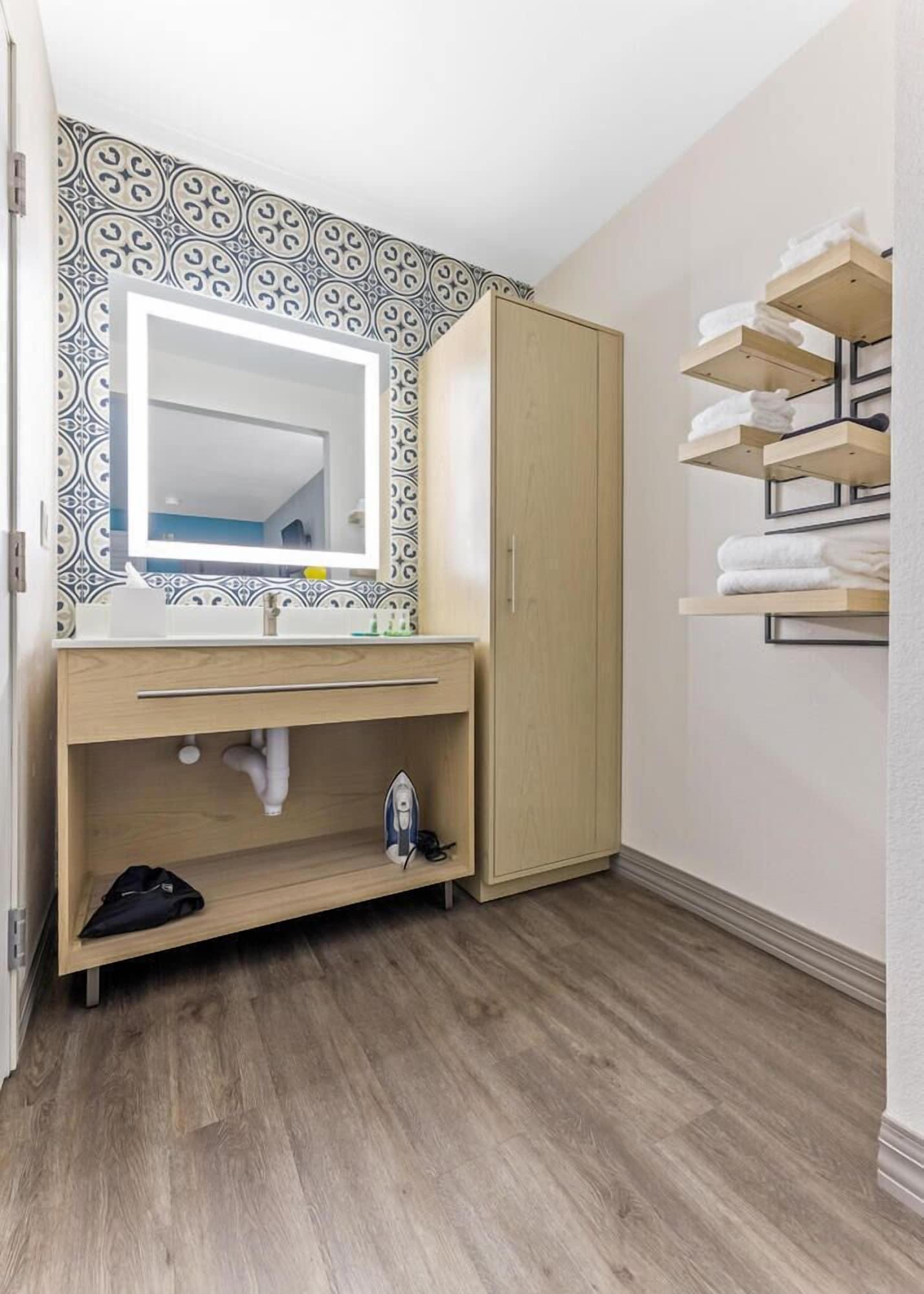 Hillstone Inn Tulare, Ascend Hotel Collection Extérieur photo