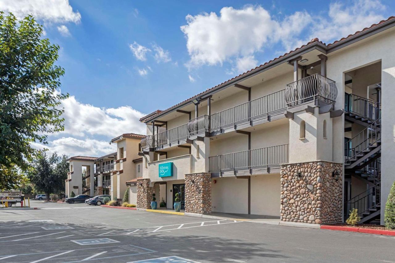 Hillstone Inn Tulare, Ascend Hotel Collection Extérieur photo
