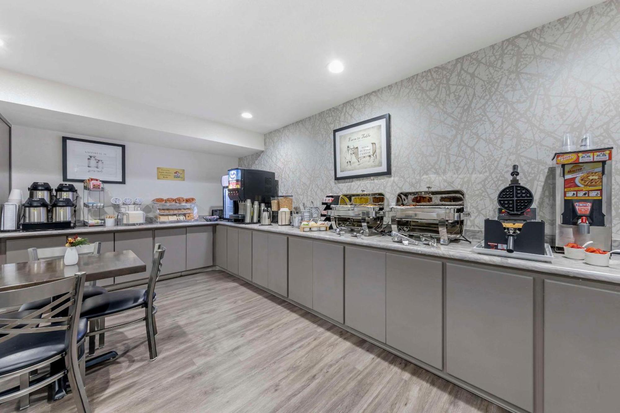 Hillstone Inn Tulare, Ascend Hotel Collection Extérieur photo